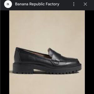 Banana Republic leather lug sole loafers